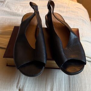 Madewell Classic Black Leather Slingback Peep-Toe Womens Shoes